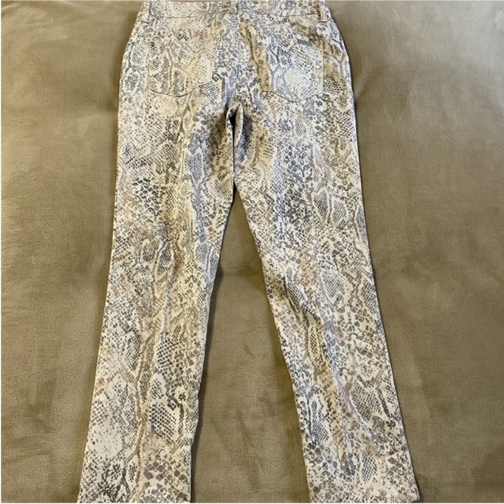 Chico’s So‎ Slimming Python Snake Print Girlfrien… - image 8
